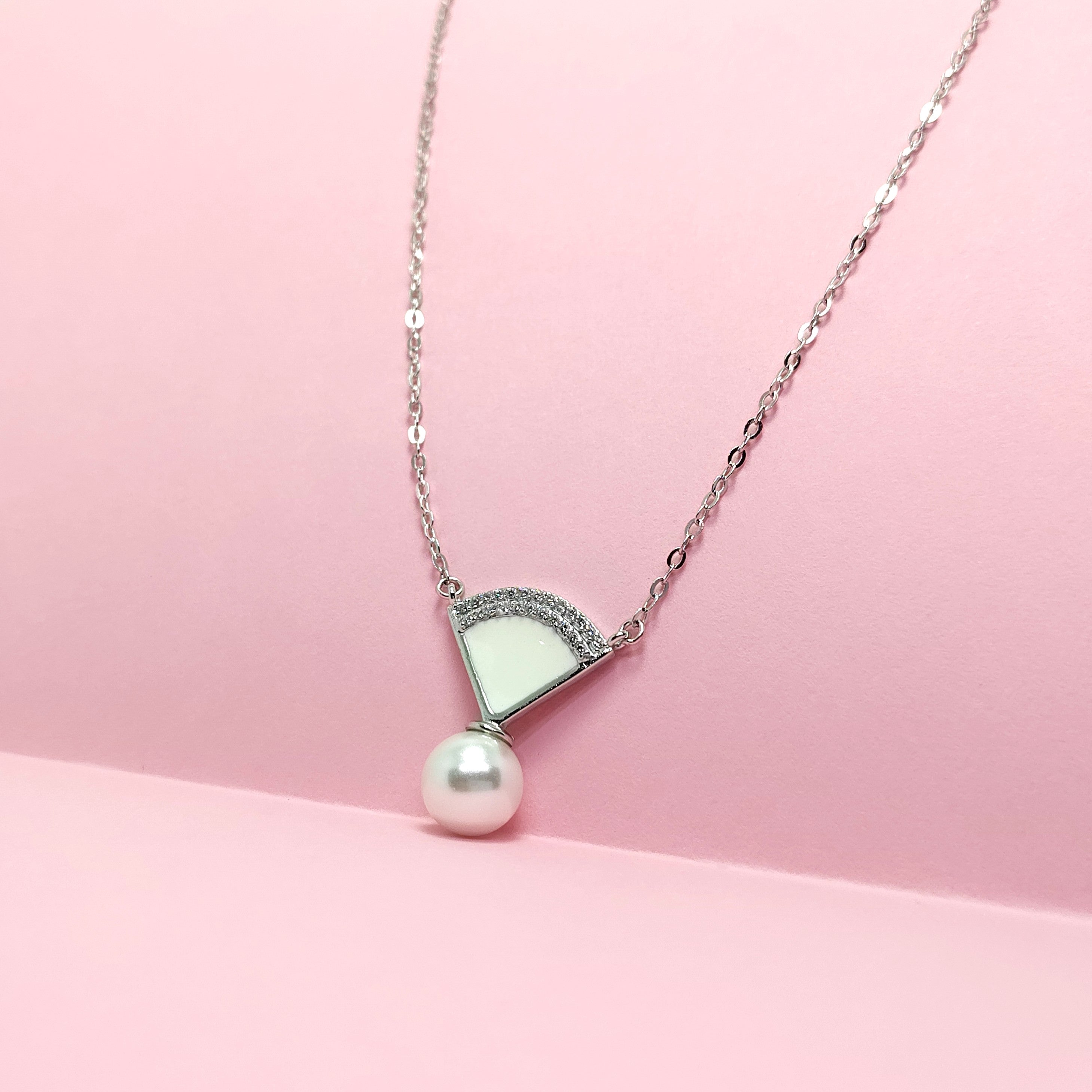 Luxe Loop 925 Silver Necklace
