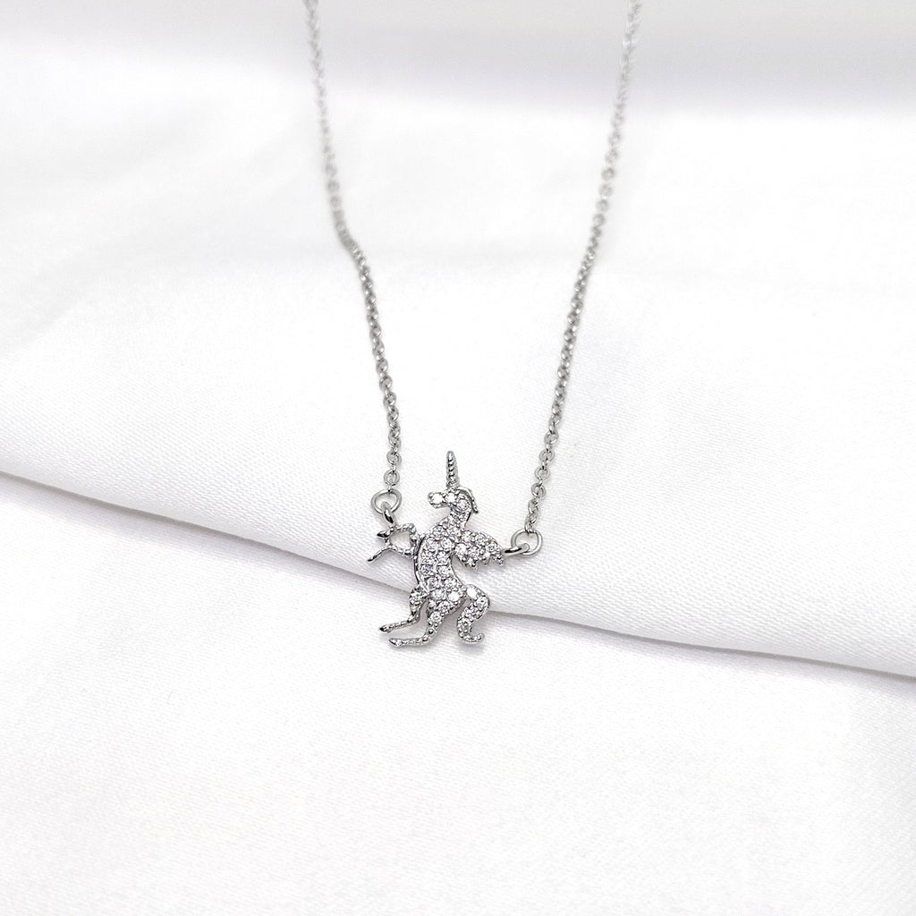 Luxe Loop 925 Silver Necklace