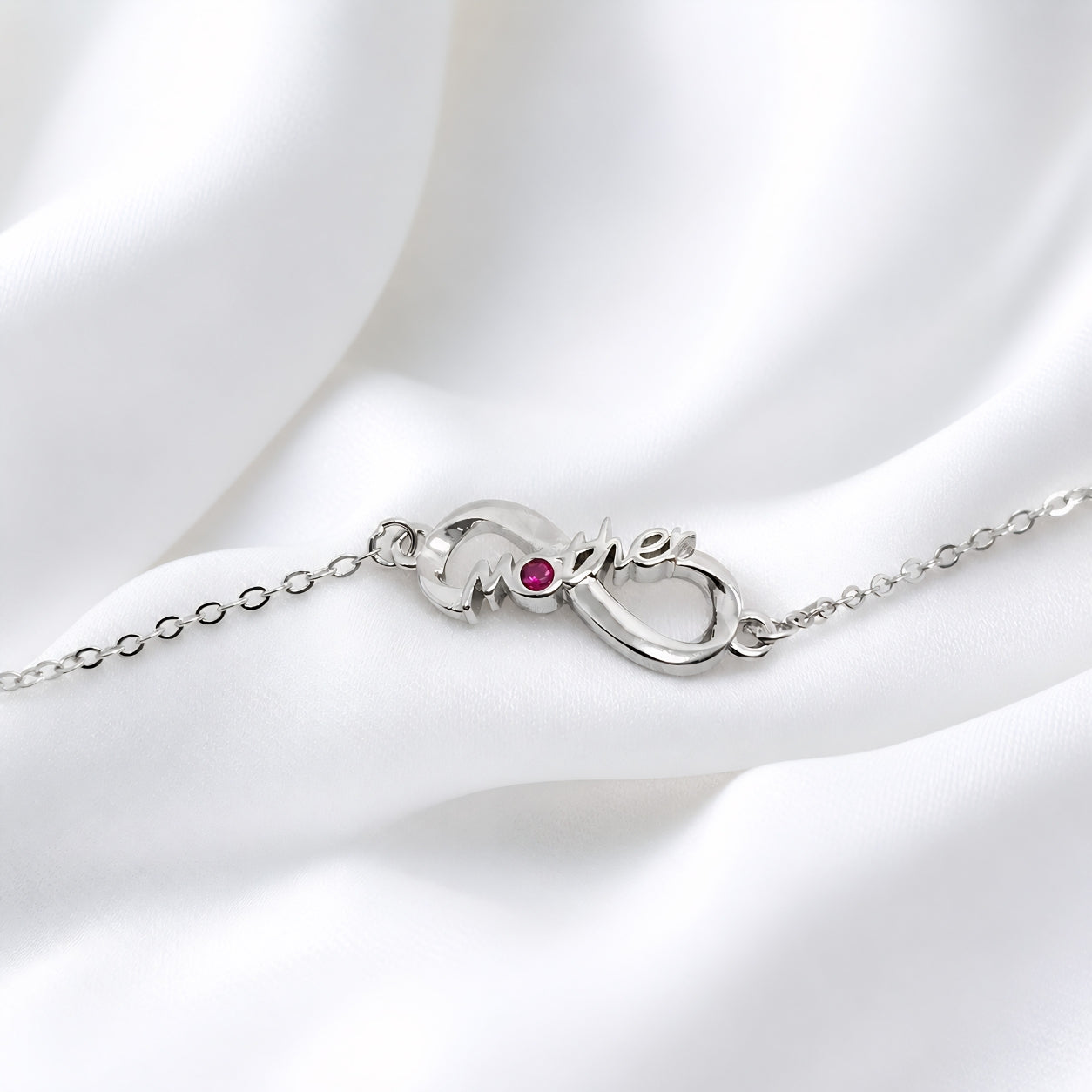 Maa’s Love Bracelet — 925 Silver Mother’s Day Special
