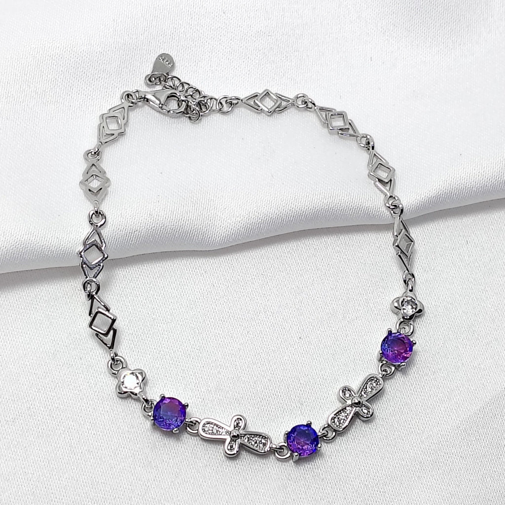Summer Glow Adjustable 925 Silver Bracelet - Strength doesn’t need to shout.