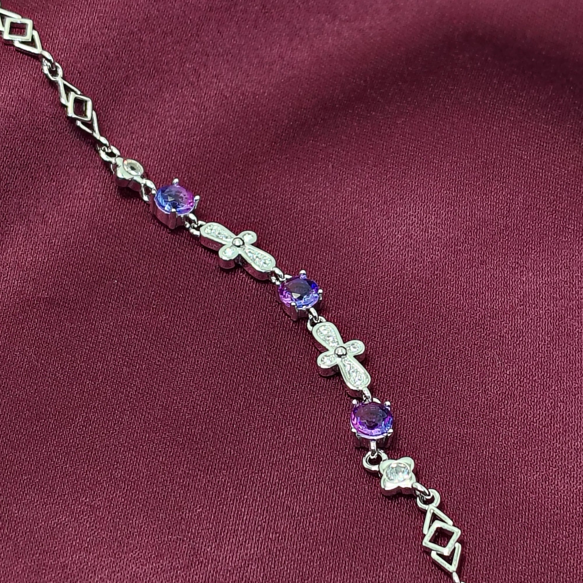 Summer Glow Adjustable 925 Silver Bracelet - Strength doesn’t need to shout.
