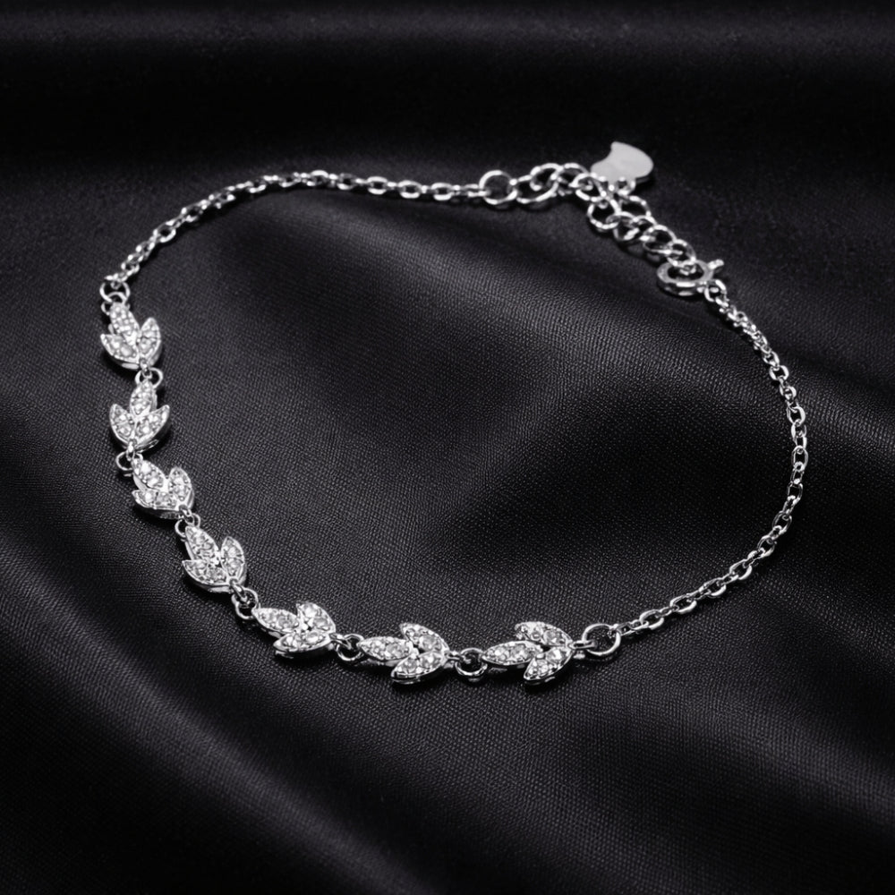 Elegant Flow 925 Silver Bracelet - Subtle enough for work, strong enough to be noticed.